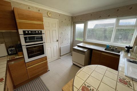 2 Swindale, Bedford, MK41 7TT