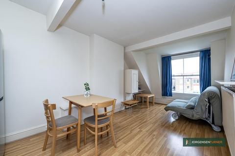 1 bedroom flat to rent, Greencroft Gardens, London