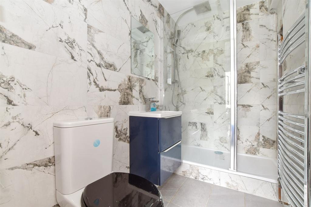 Shower Room C