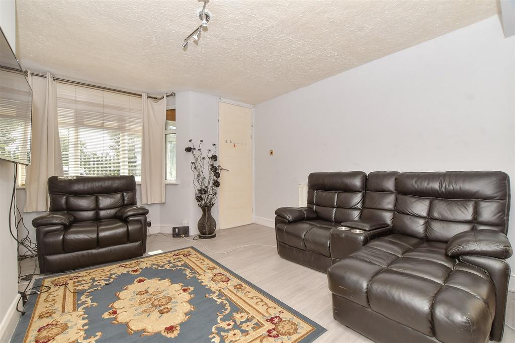 Lounge C