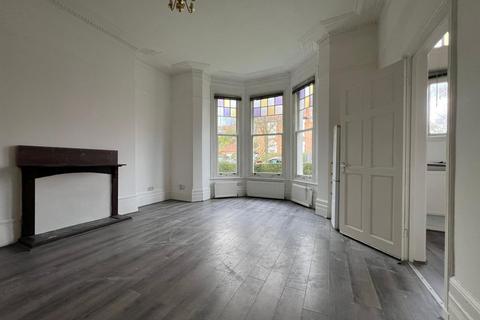 2 bedroom flat to rent, Coleridge Road, Hornsey N8