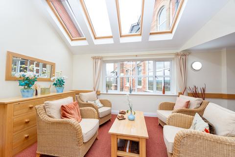 1 bedroom flat for sale, Canal Hill, Tiverton EX16