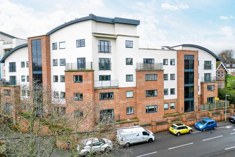 2 bedroom flat for sale, Brookside Court, Brook Street, Tring HP23