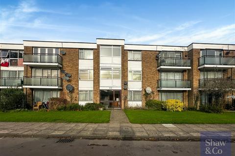 2 bedroom flat for sale, Wheatlands, Hounslow TW5