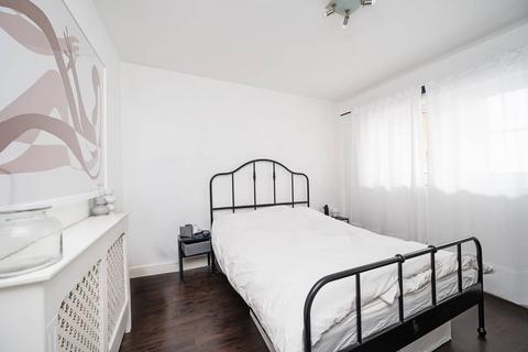 2 bedroom flat for sale, Hackney Road, Shoreditch, London, E2