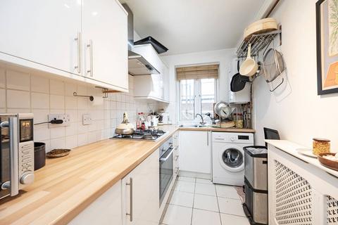 2 bedroom flat for sale, Hackney Road, Shoreditch, London, E2