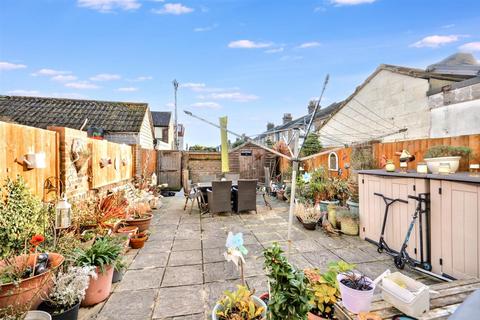 3 bedroom terraced house for sale, Seaside, Eastbourne