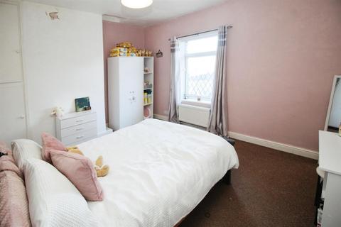 1 bedroom end of terrace house for sale, Idle Road, Bradford BD2