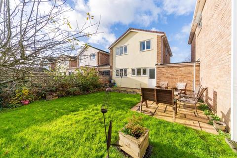 4 bedroom link detached house for sale, Situated on a pleasant cul de sac in the popular village of Congresbury