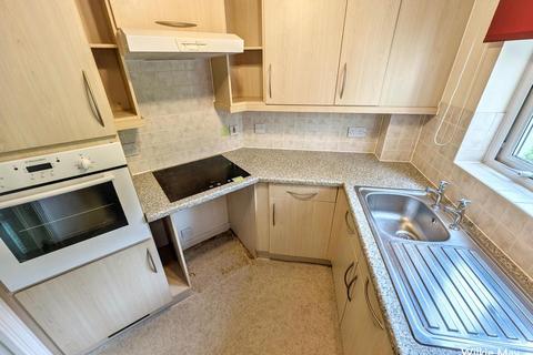 1 bedroom flat for sale, Blenheim Road, Minehead TA24