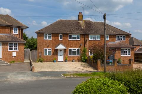 4 bedroom semi-detached house for sale, Chiltern Close, Stone HP17