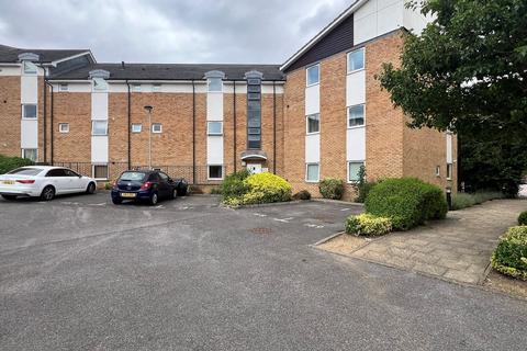 2 bedroom flat for sale, Berwick Place, Welwyn Garden City, AL7