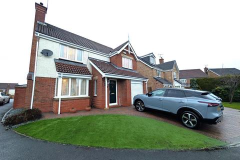 4 bedroom detached house for sale, O'neill Drive, Peterlee, County Durham, SR8 5UD