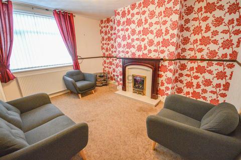 2 bedroom end of terrace house for sale, Woodthorpe Road, Sheffield, S13