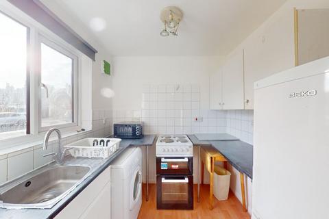 1 bedroom apartment for sale, John Silkin Lane, London, SE8