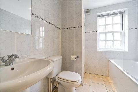 1 bedroom ground floor flat to rent, Alderney Street, Pimlico SW1V