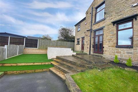 2 bedroom end of terrace house to rent, Holme Lane, Bradford BD4