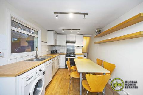 undefined, Battersea Rise, Battersea, London