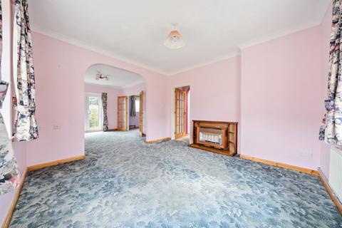 119 Sandwich Road, Whitfield, Dover, CT16 3JT