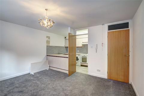 2 bedroom apartment to rent, Pudding Mews, Hexham, NE46