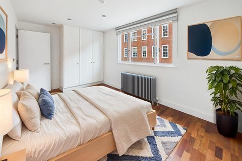 2 bedroom penthouse to rent, Earlham Street, Covent Garden,  WC2H