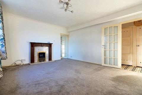 2 bedroom ground floor flat for sale, Packington Avenue, Coventry CV5