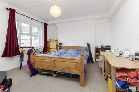 2 bedroom flat to rent, Milk Yard, London E1W