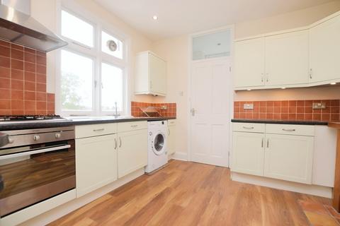 2 bedroom flat to rent, Stembridge Road London SE20