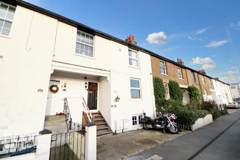 1 bedroom flat for sale, Eastern Esplanade, Southend-on-Sea