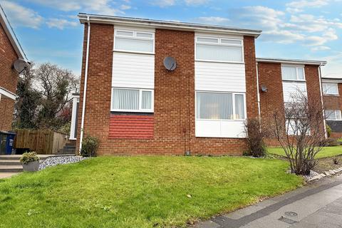 2 bedroom flat for sale, Combe Drive, Newcastle upon Tyne NE15