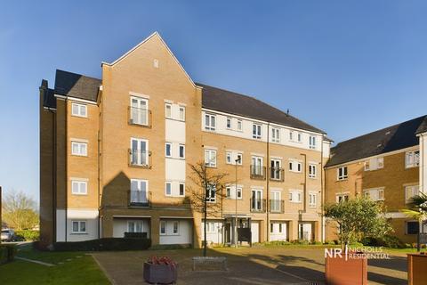 1 bedroom flat for sale, Longland Place, Epsom, Surrey. KT19