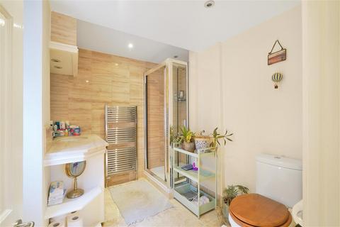 4 bedroom end of terrace house for sale, Burlington Road, SW6