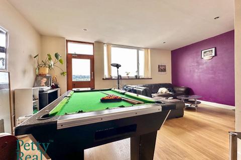 2 bedroom apartment for sale, Walton Heights, Colne