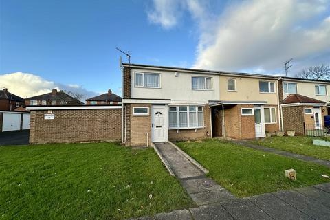 3 bedroom terraced house to rent, Coxwold Drive, Darlington