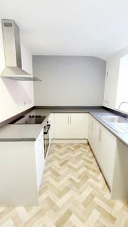 1 bedroom flat to rent, York Road,