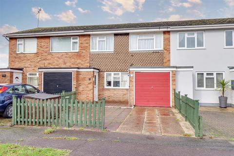 3 bedroom terraced house for sale, Hilversum Way, Canvey Island SS8