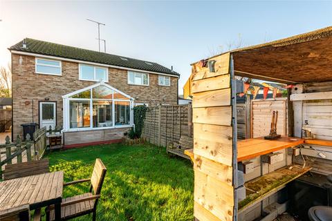 3 bedroom semi-detached house for sale, Chicheley Street, Newport Pagnell, Buckinghamshire, MK16