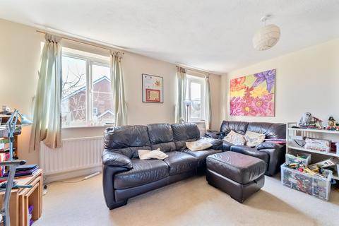 3 bedroom terraced house for sale, Crosby Way, Farnham, Surrey, GU9