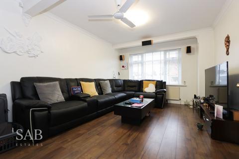 3 bedroom end of terrace house for sale, Ruislip Road, Northolt, UB5