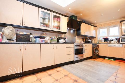 3 bedroom end of terrace house for sale, Ruislip Road, Northolt, UB5