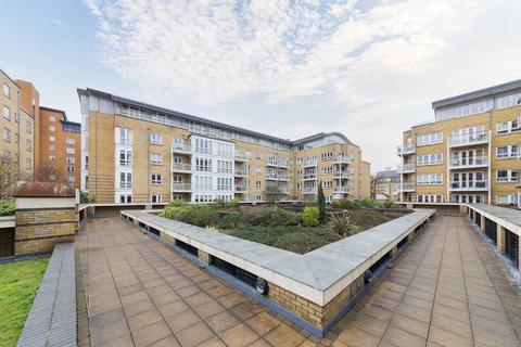 2 bedroom flat to rent, St. Davids Square, London E14