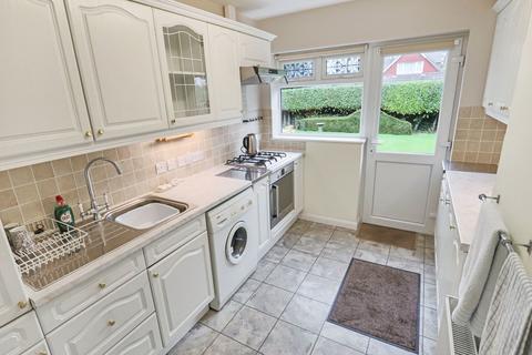 35 Wattendon Road, Kenley, CR8 5LW