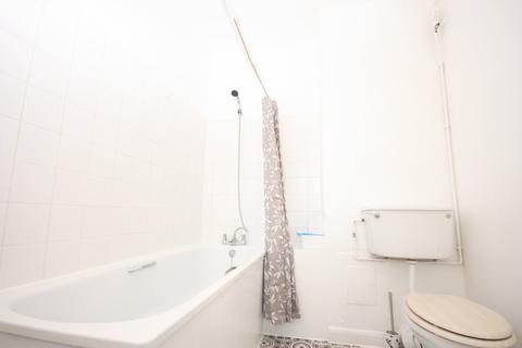 Studio for sale, Galveston House, Harford Street, E1 4RE