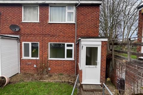 2 bedroom flat to rent, Forest Close, Worcester WR2