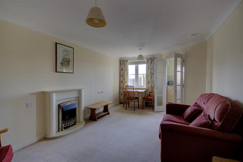 2 bedroom retirement property for sale, Medway Wharf Road, Tonbridge TN9