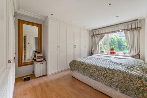 3 bedroom flat for sale, Prince Albert Road, St John's Wood, London, NW8