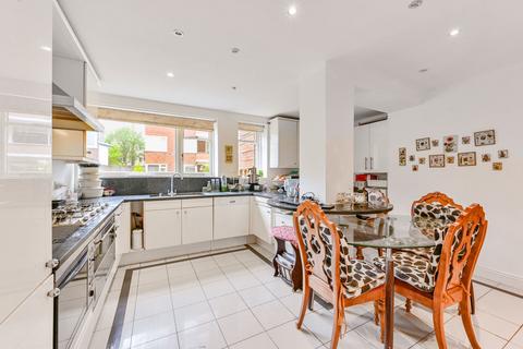 3 bedroom flat for sale, Prince Albert Road, St John's Wood, London, NW8