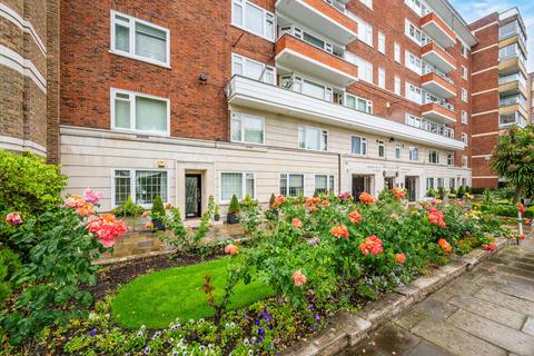 3 bedroom flat for sale, Prince Albert Road, St John's Wood, London, NW8