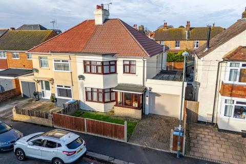 3 bedroom semi-detached house for sale, Havelock Road, Bognor Regis