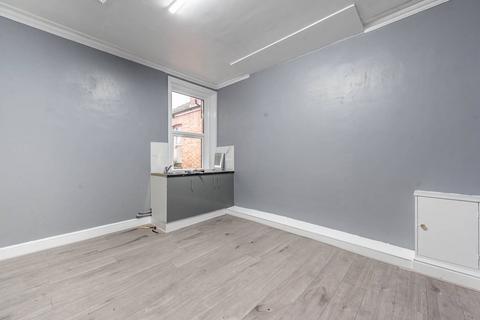 Studio to rent, Station Road, HA1, Harrow on the Hill, HA1